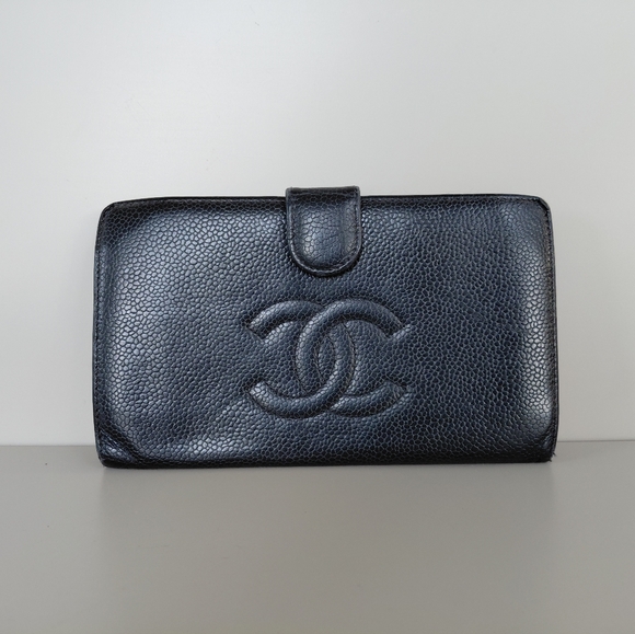 CHANEL Black Caviar Double Sided Clutch Wallet - Picture 1 of 9